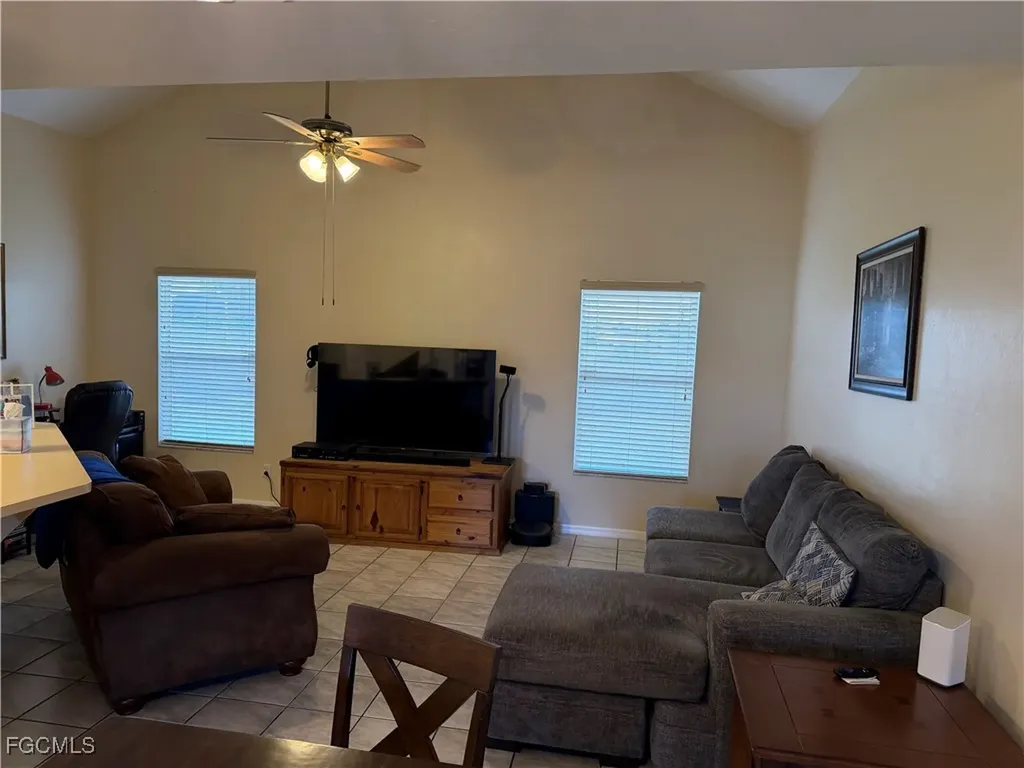 2113 NW 22nd Avenue Cape Coral FL 33993