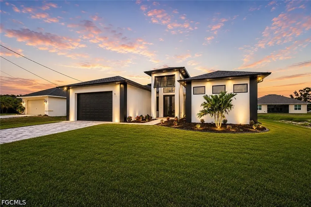 503 SW 26th Avenue Cape Coral FL 33991