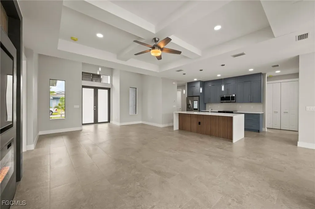 503 SW 26th Avenue Cape Coral FL 33991