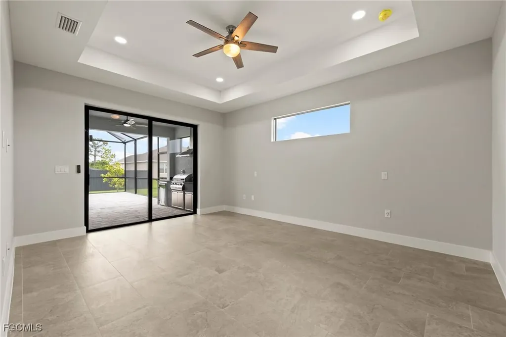 503 SW 26th Avenue Cape Coral FL 33991