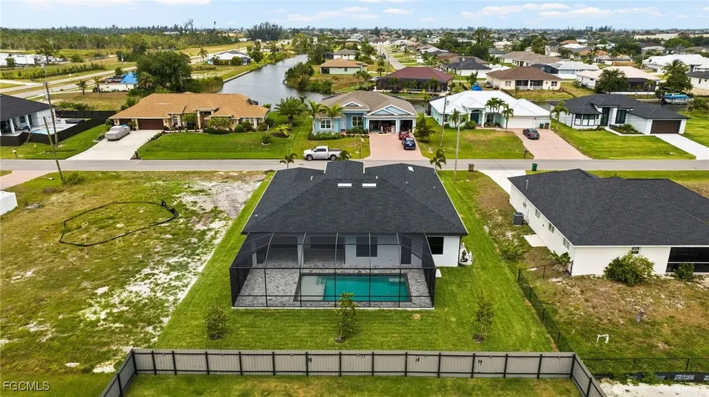 503 SW 26th Avenue Cape Coral FL 33991