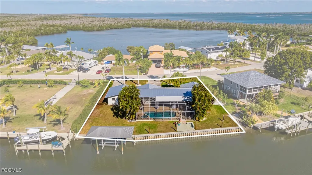2579 Eighth Avenue St. James City FL 33956
