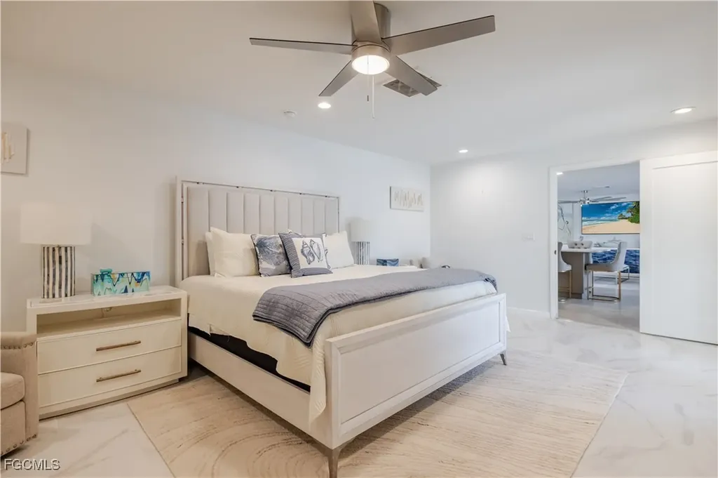 2579 Eighth Avenue St. James City FL 33956