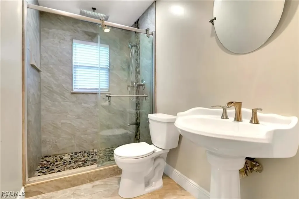 601 SE 31st Street Cape Coral FL 33904