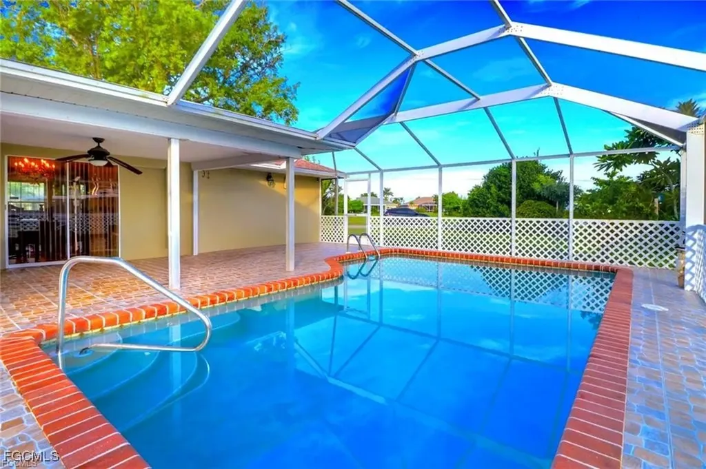 601 SE 31st Street Cape Coral FL 33904