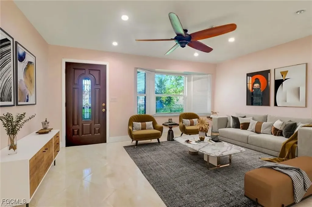601 SE 31st Street Cape Coral FL 33904