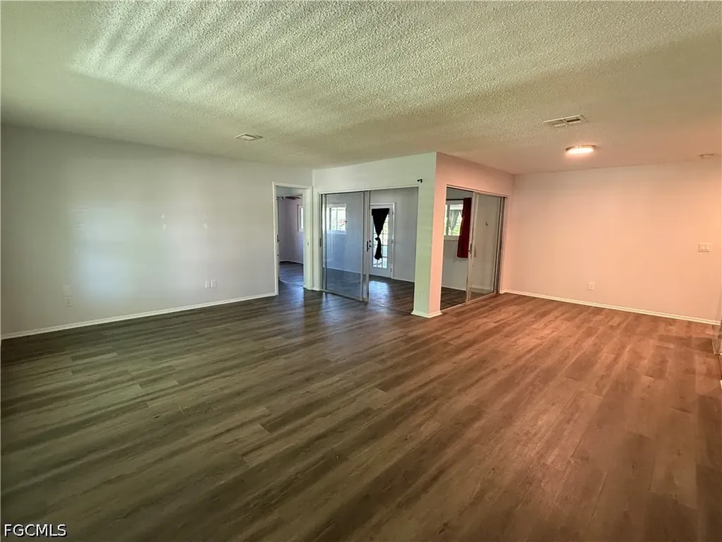 3510 SE 2nd Avenue Cape Coral FL 33904