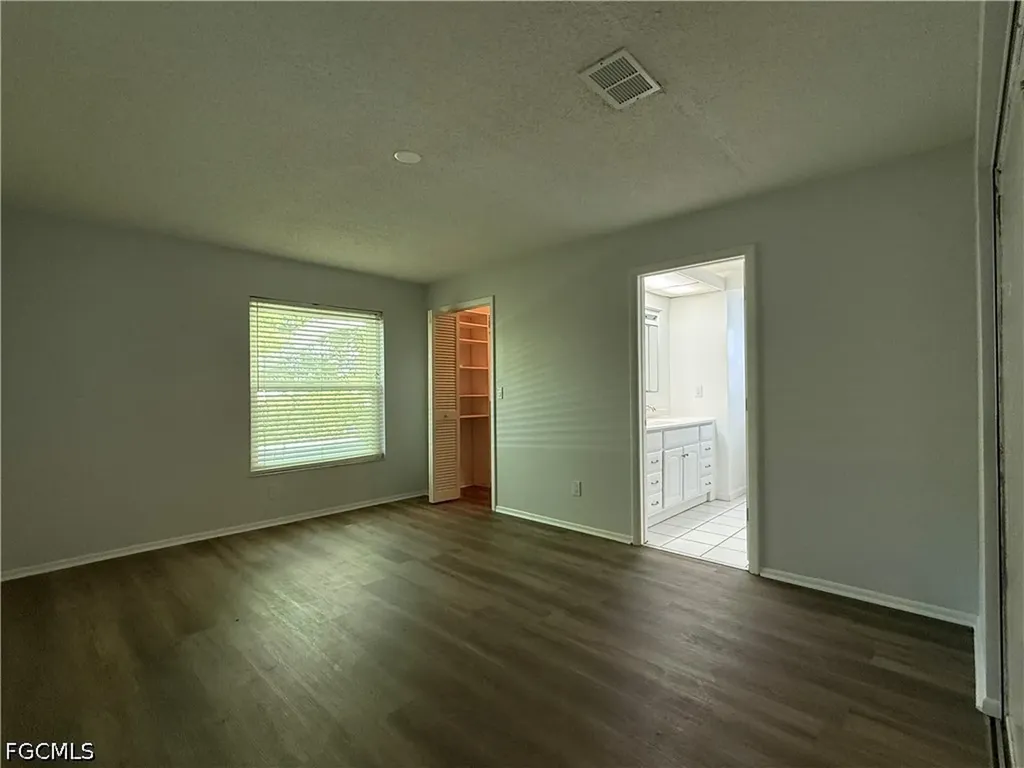 3510 SE 2nd Avenue Cape Coral FL 33904