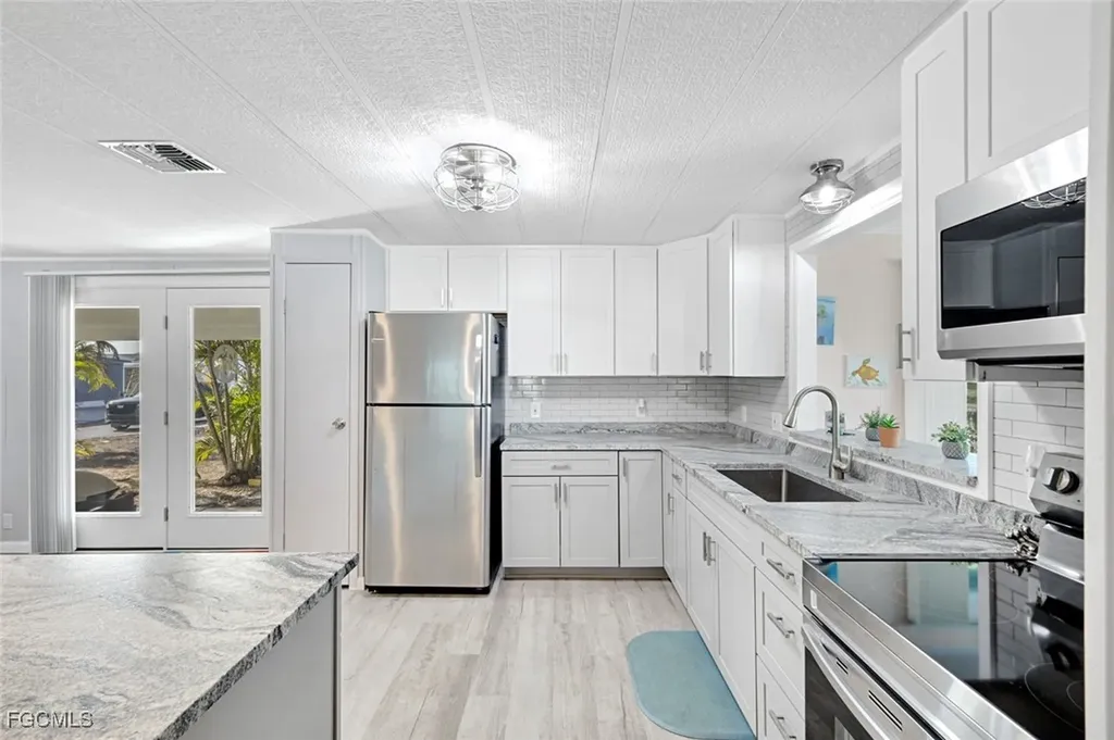 2971 Bounty Lane St. James City FL 33956