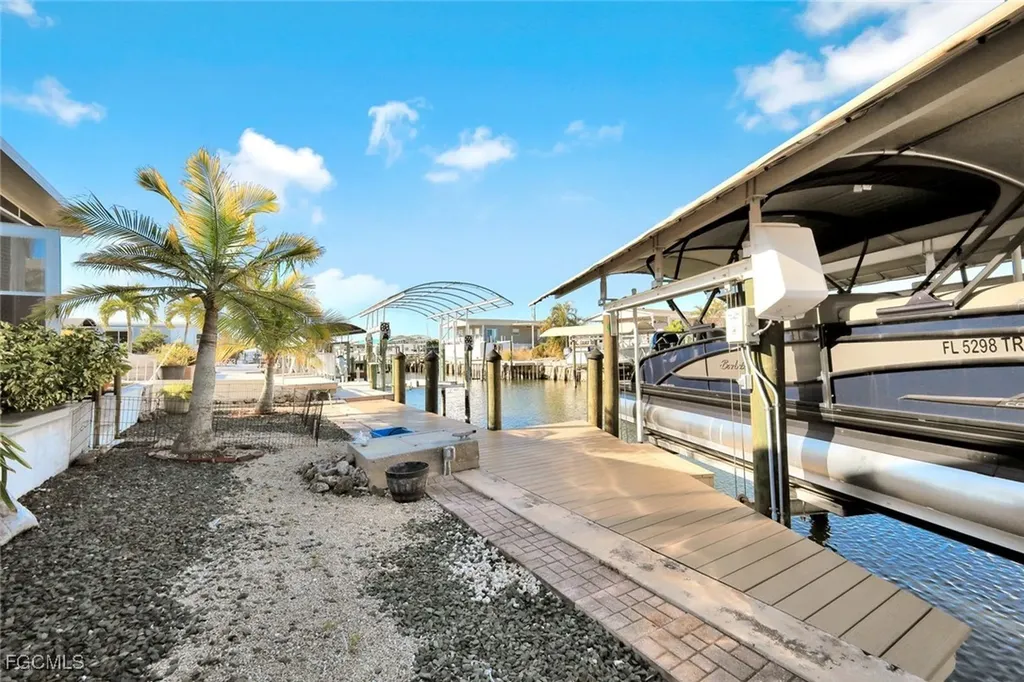 2971 Bounty Lane St. James City FL 33956