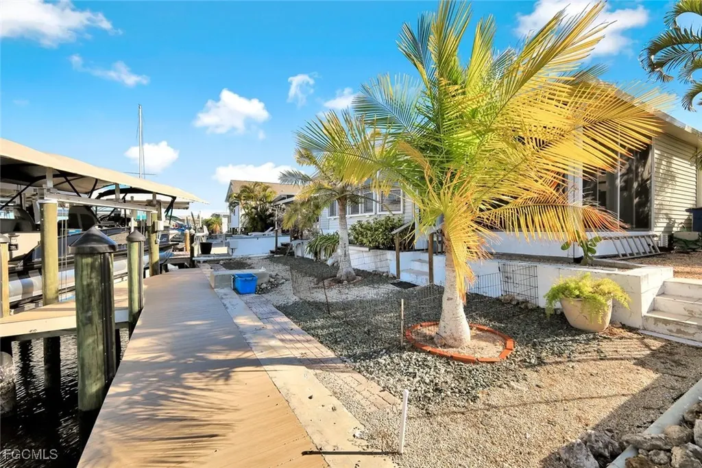 2971 Bounty Lane St. James City FL 33956