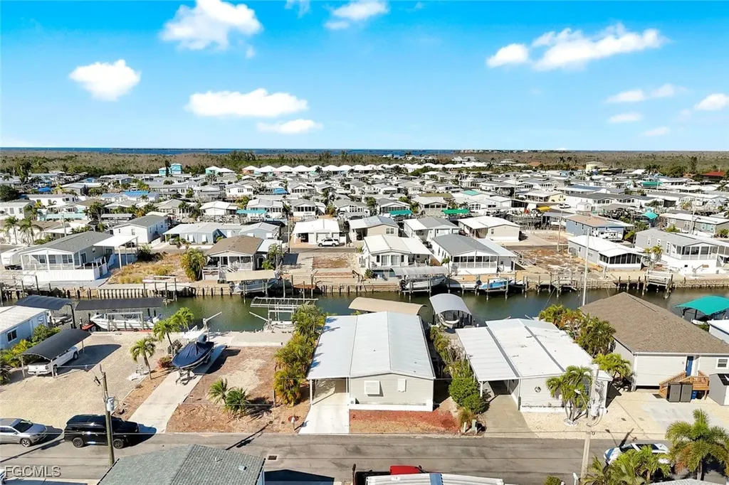 2971 Bounty Lane St. James City FL 33956