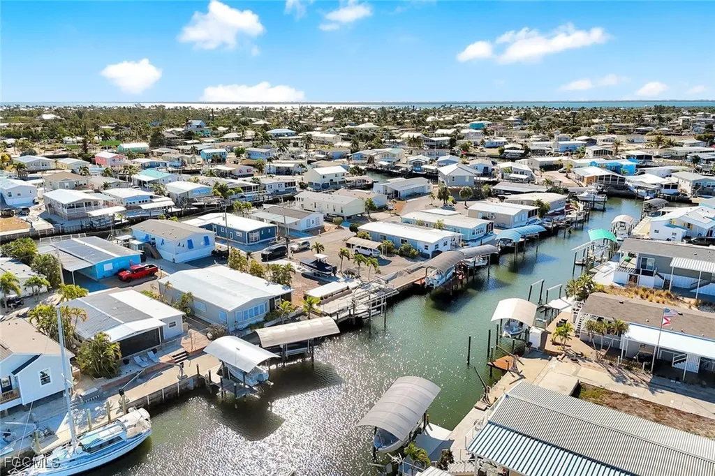 2971 Bounty Lane St. James City FL 33956