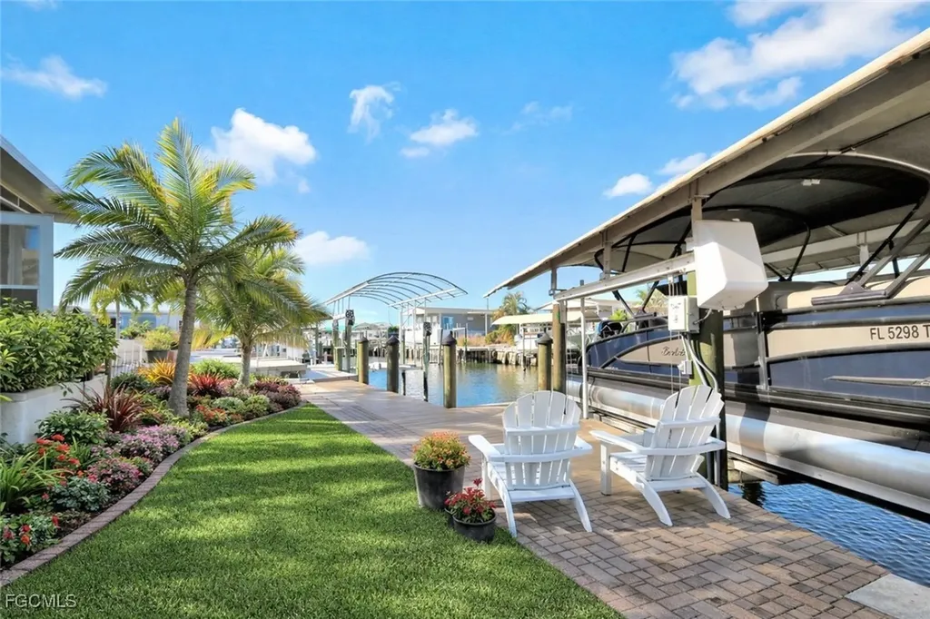 2971 Bounty Lane St. James City FL 33956