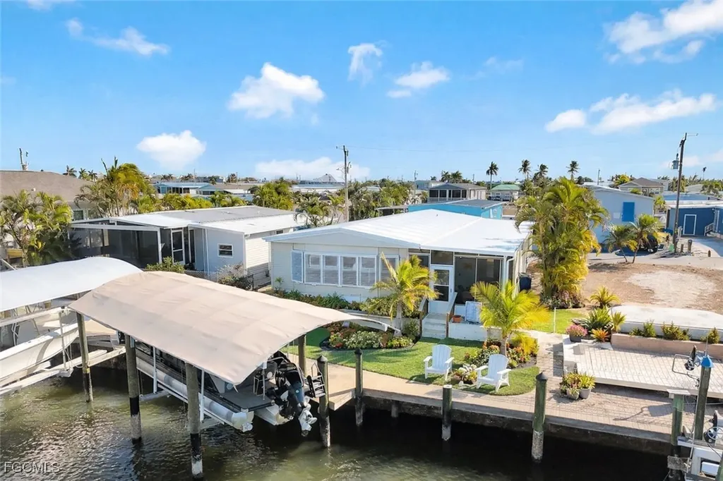 2971 Bounty Lane St. James City FL 33956