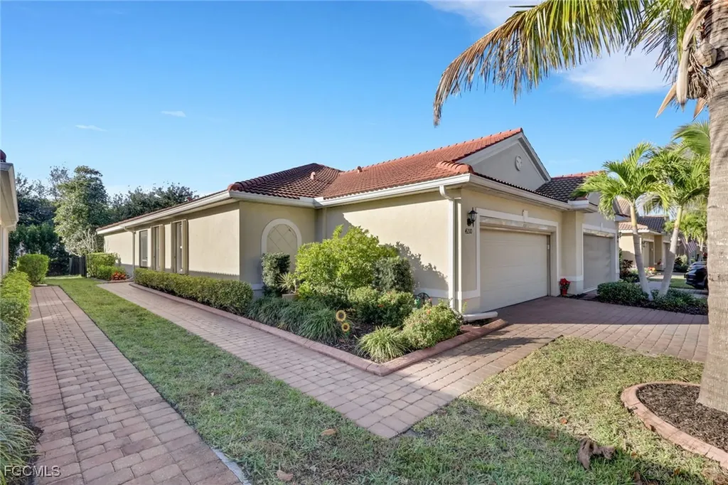 4210 Dutchess Park Road Fort Myers FL 33916