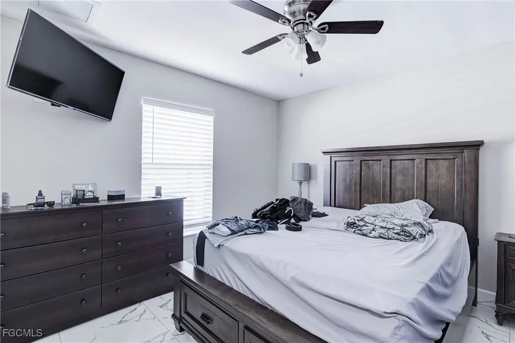5562 Burr Street Lehigh Acres FL 33971
