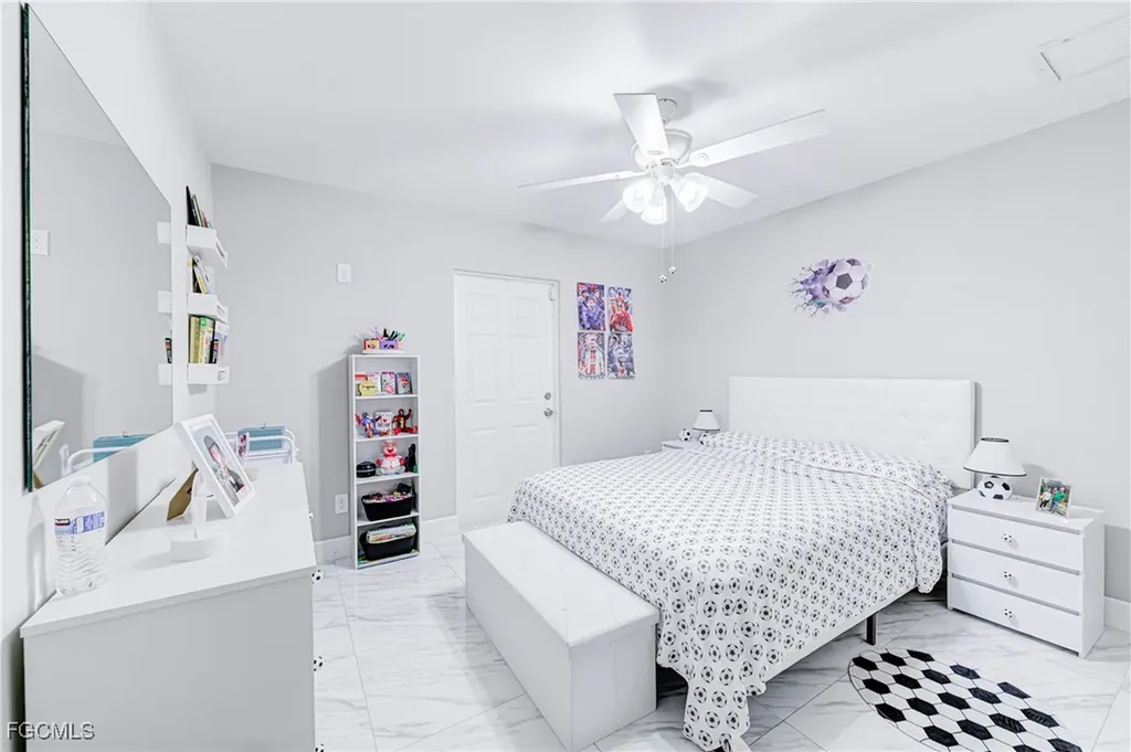 5562 Burr Street Lehigh Acres FL 33971