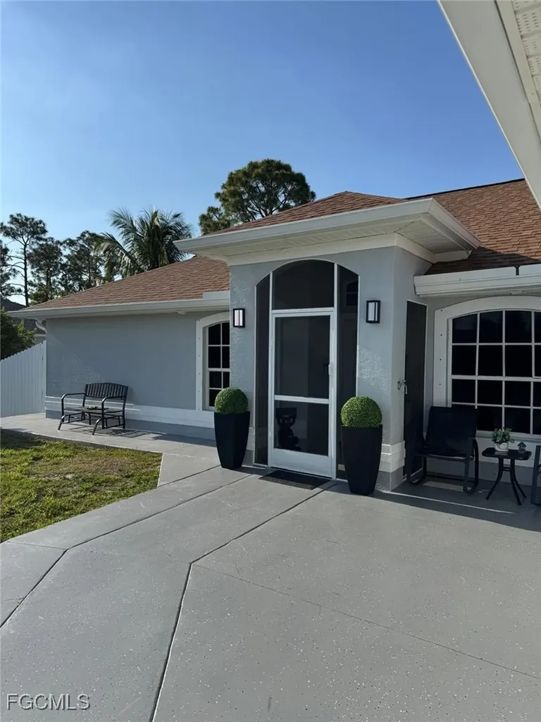 5562 Burr Street Lehigh Acres FL 33971