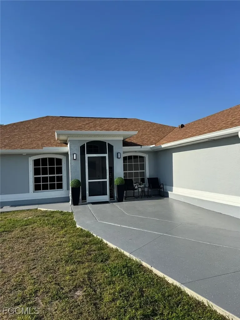 5562 Burr Street Lehigh Acres FL 33971