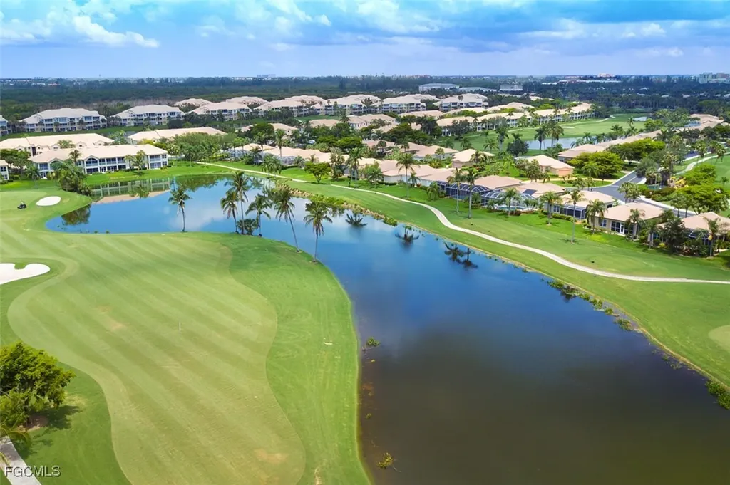 9160 Southmont Cove Fort Myers FL 33908