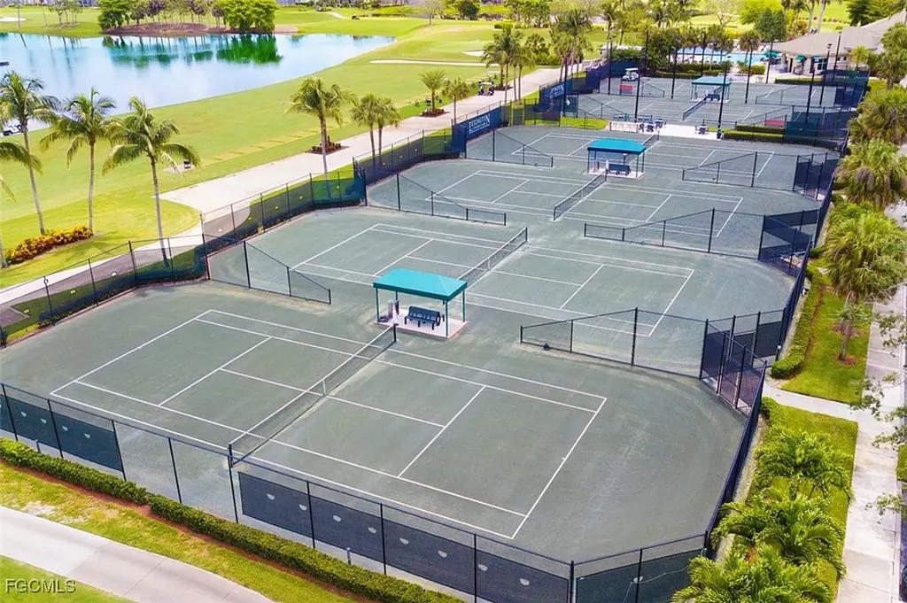 9160 Southmont Cove Fort Myers FL 33908