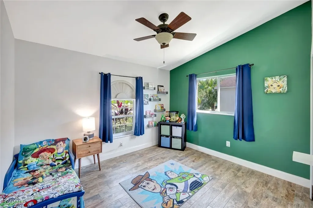 314 SE 19th Street Cape Coral FL 33990