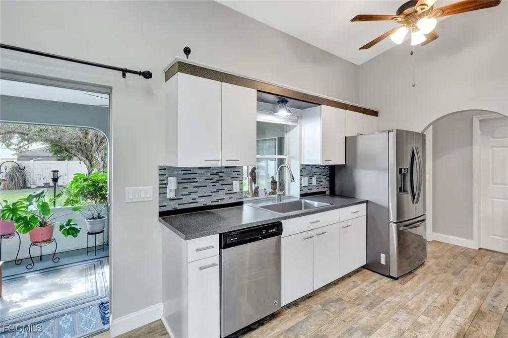 314 SE 19th Street Cape Coral FL 33990