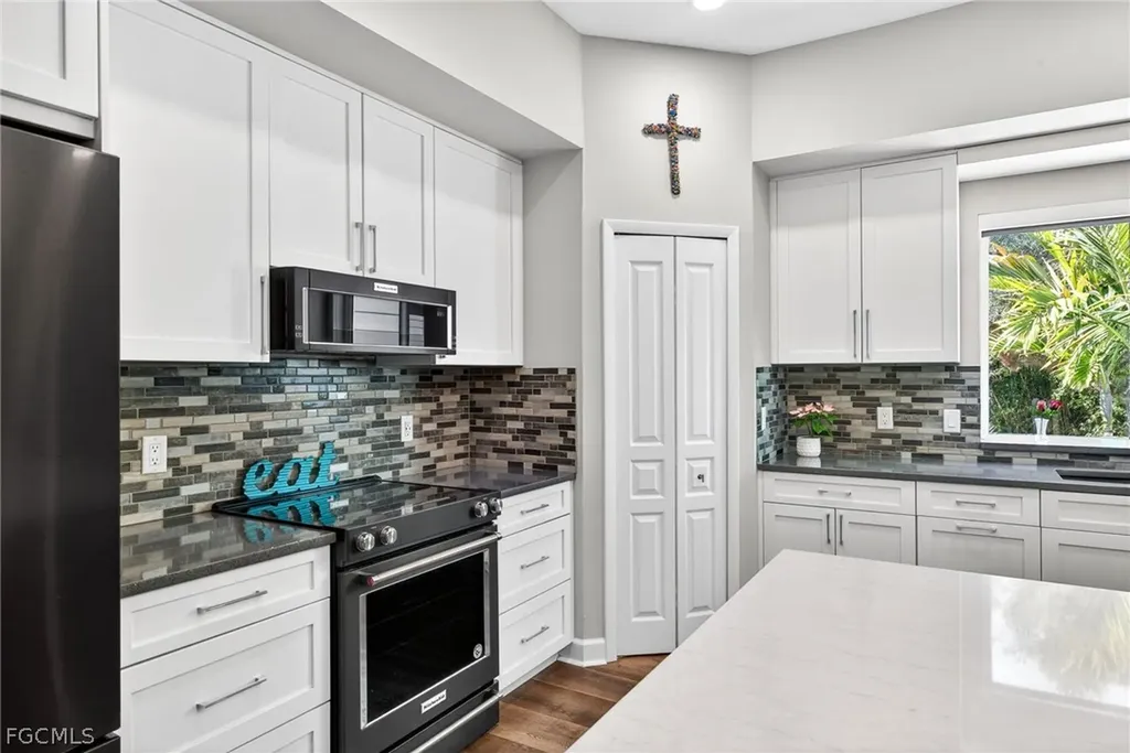 14041 River Road Fort Myers FL 33905