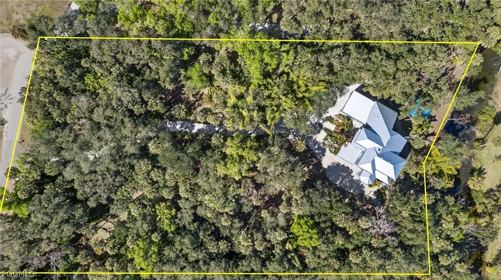 14041 River Road Fort Myers FL 33905