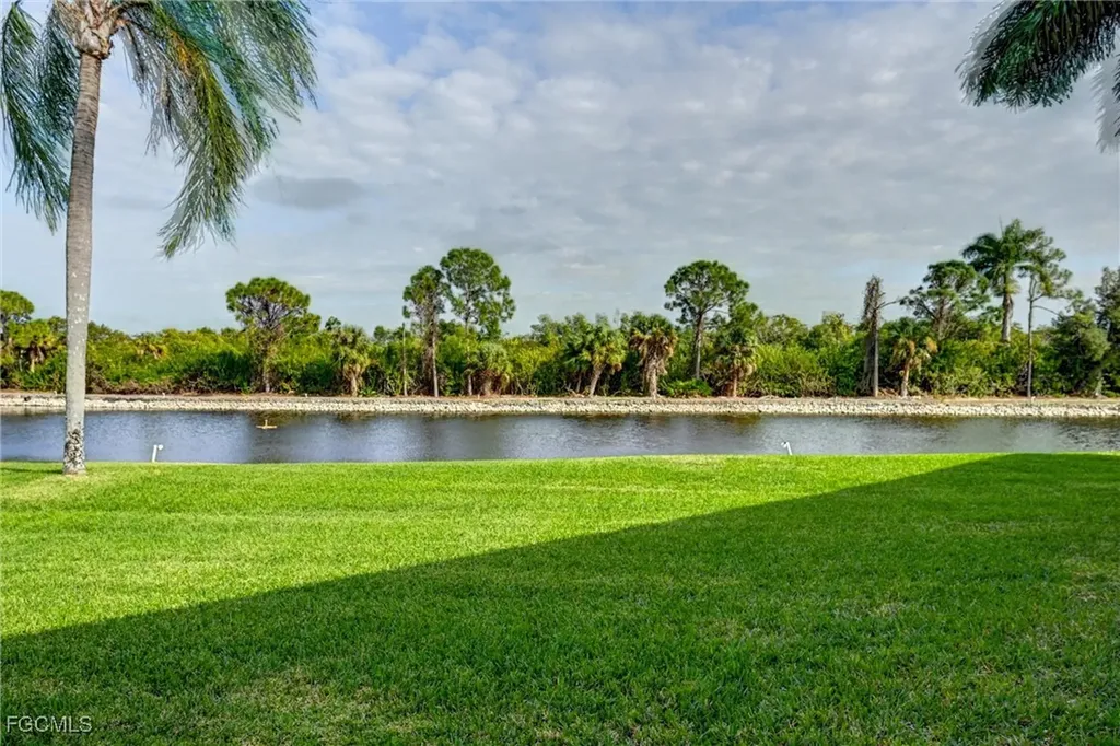 15000 Arbor Lakes Drive E North Fort Myers FL 33917