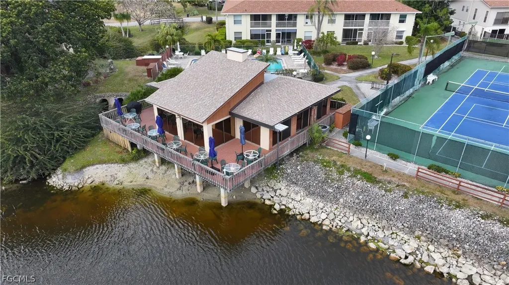 15000 Arbor Lakes Drive E North Fort Myers FL 33917