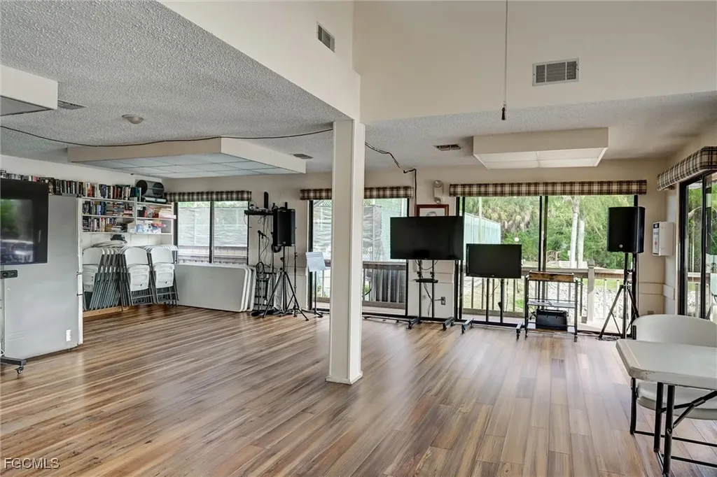 15000 Arbor Lakes Drive E North Fort Myers FL 33917