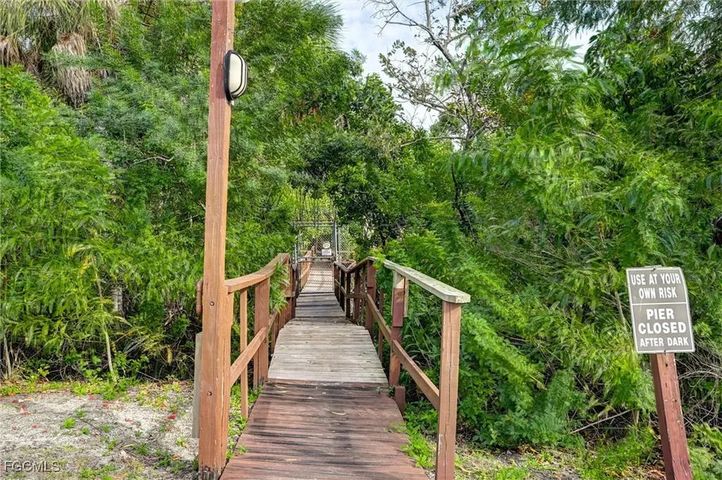 15000 Arbor Lakes Drive E North Fort Myers FL 33917