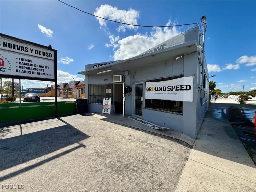 4190 E 4th Avenue Hialeah FL 33013