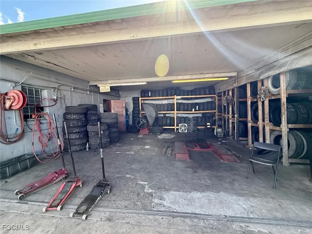 4190 E 4th Avenue Hialeah FL 33013