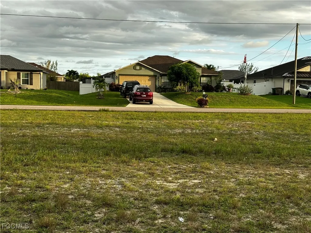 2933 NW 25th Lane Cape Coral FL 33993