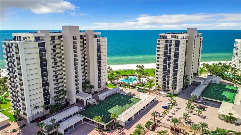 10851 Gulf Shore Drive Naples FL 34108