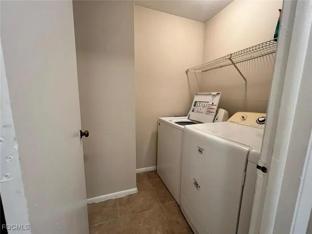 3911 Country Club Boulevard Cape Coral FL 33904