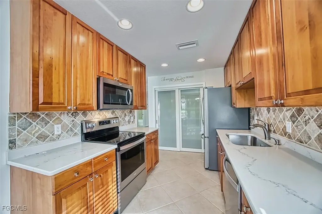 3071 Meandering Way Fort Myers FL 33905