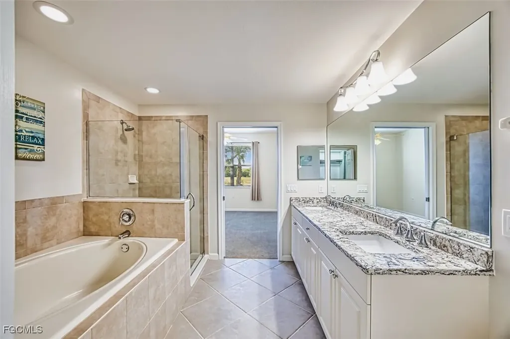 3071 Meandering Way Fort Myers FL 33905