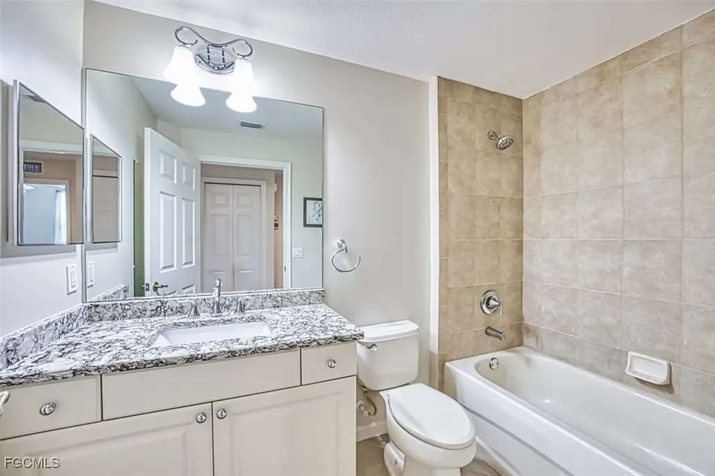 3071 Meandering Way Fort Myers FL 33905