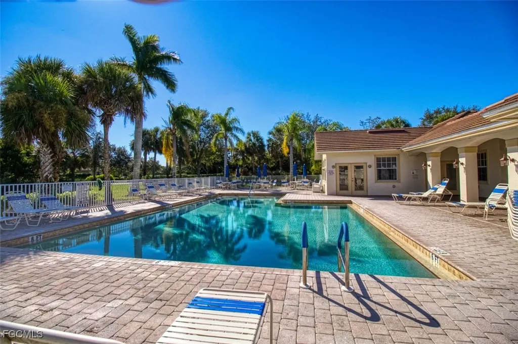 3071 Meandering Way Fort Myers FL 33905