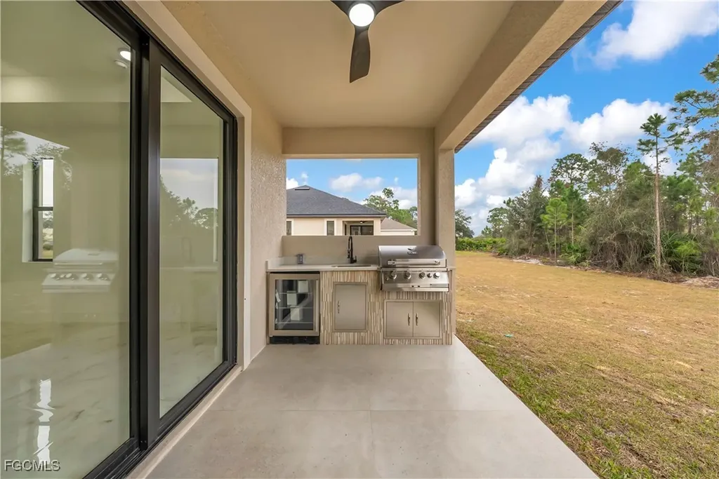 5010 SE Tradewinds Circle Labelle FL 33935