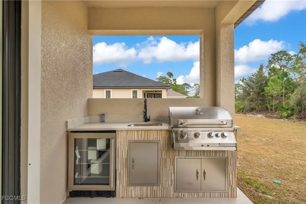 5010 SE Tradewinds Circle Labelle FL 33935