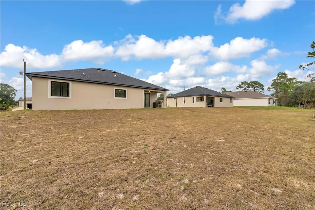 5010 SE Tradewinds Circle Labelle FL 33935