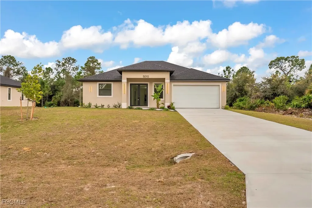 5010 SE Tradewinds Circle Labelle FL 33935