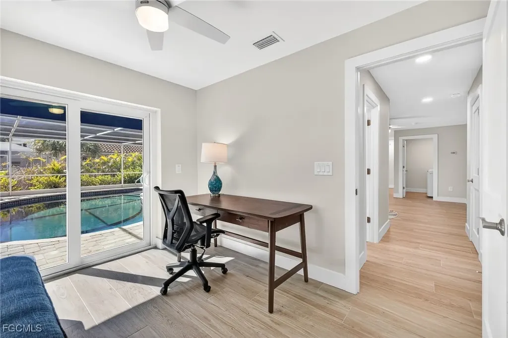 952 Kings Crown Drive Sanibel FL 33957