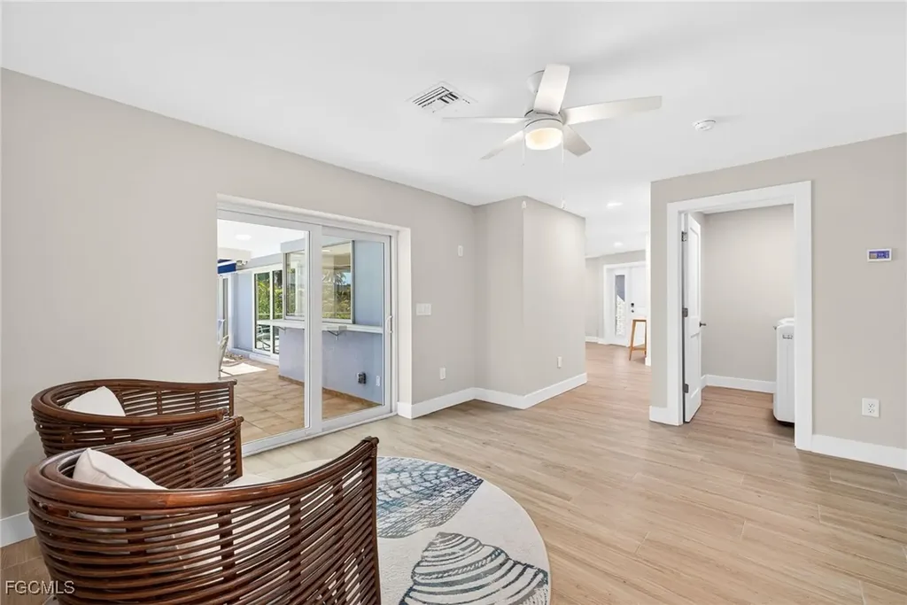 952 Kings Crown Drive Sanibel FL 33957