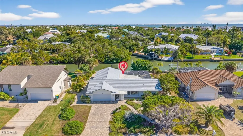 952 Kings Crown Drive Sanibel FL 33957